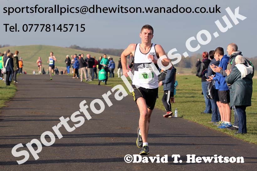 Seniors Heaton Harriers Memorial Road Race. Photo: David T. Hewitson/Sports for All Pics